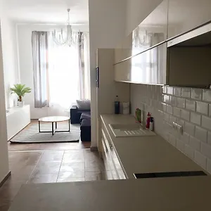 White Dream , Budapest Ungarn