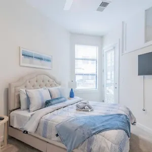 https://apt-cozy-with-wifi.1sthotelscharlotte.com